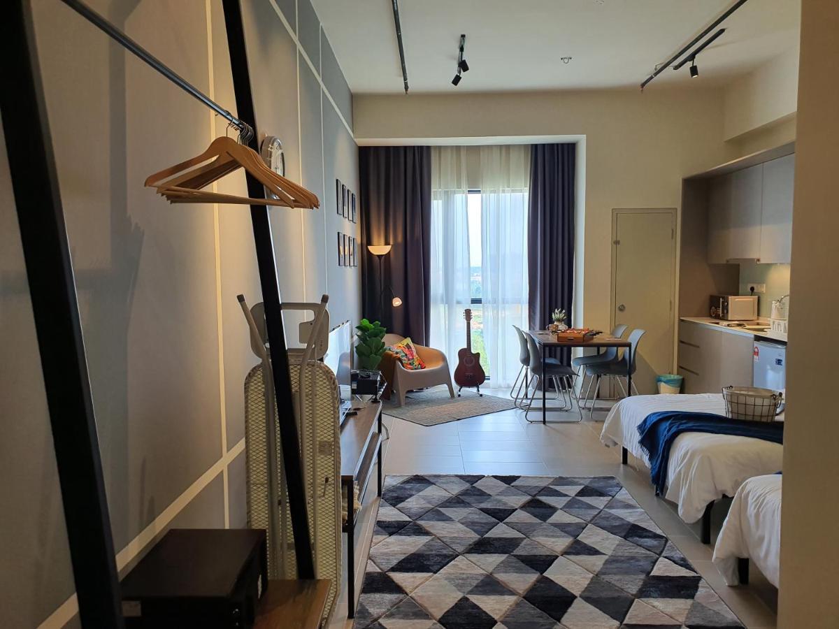 The Perfect Getaway @ Tamarind Suites, Netflix 300Mbps Cyberjaya Eksteriør billede